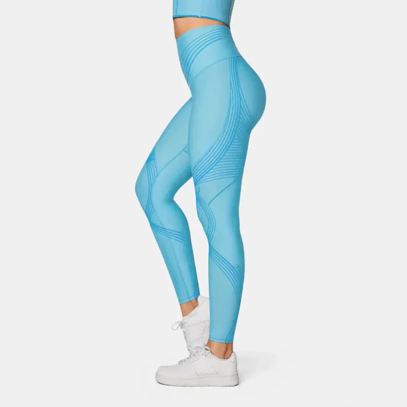FEMILLIE PRO – Compression Leggings with a Calorie-Burning Effect and Skin-Firming Benefits